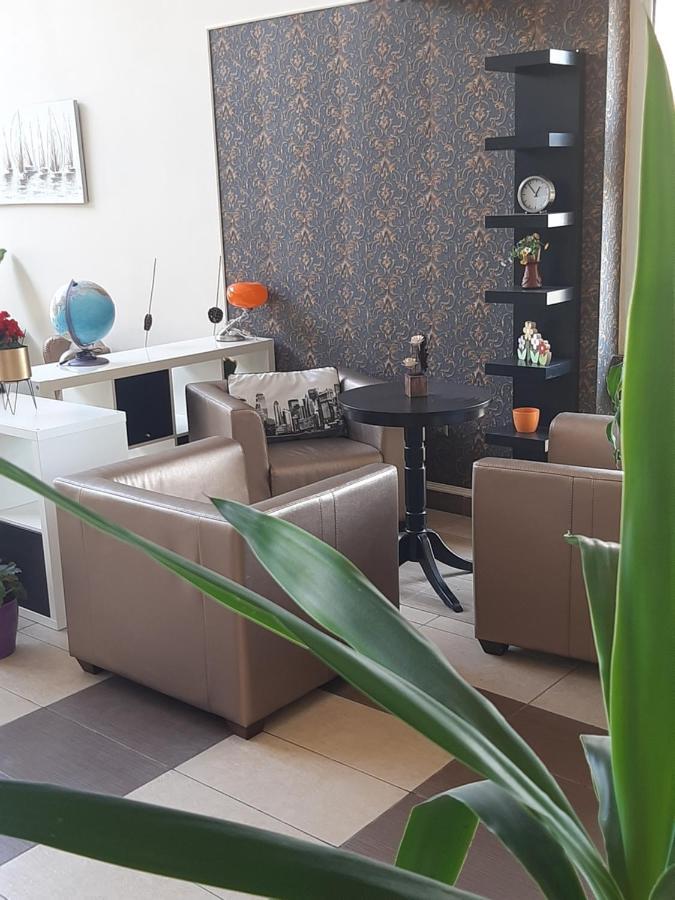 מאמאיה Hotel Pescarus מראה חיצוני תמונה
